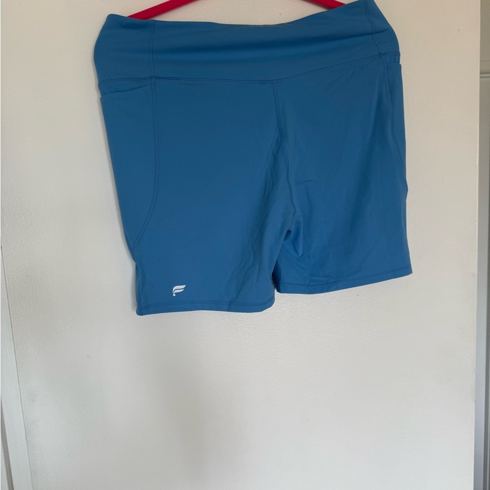 FABLETICS OASIS PureLuxe HW Crossover 6” shorts NWOT - Picture 6 of 7